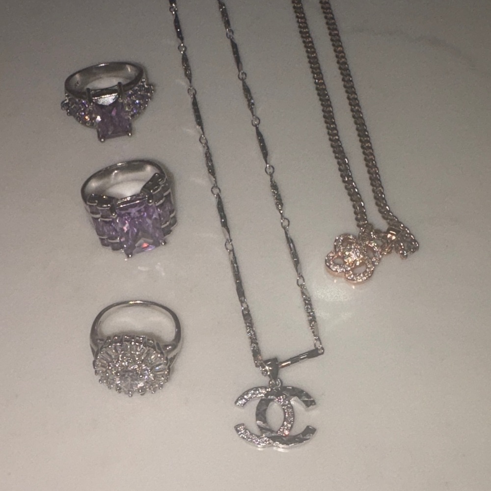 Jewelry bundle - Picture 7 of 7